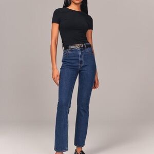 A&F Ankle straight ultra high rise jeans